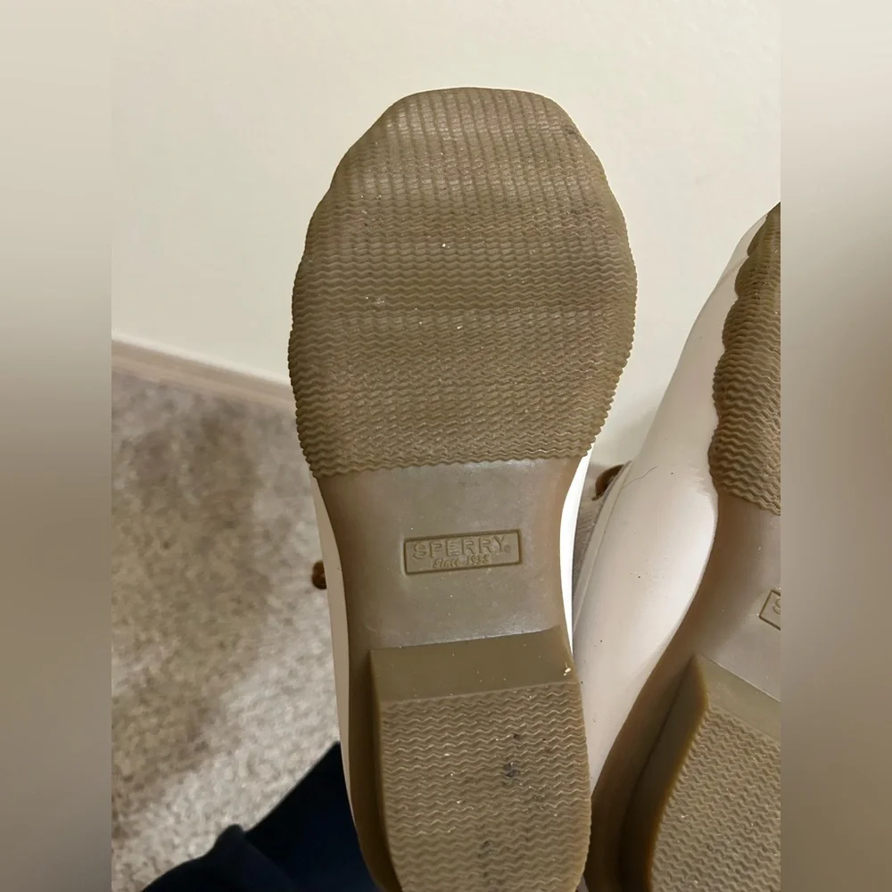 sperry women